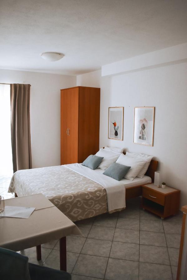 דירות Garden House וודיצה מראה חיצוני תמונה